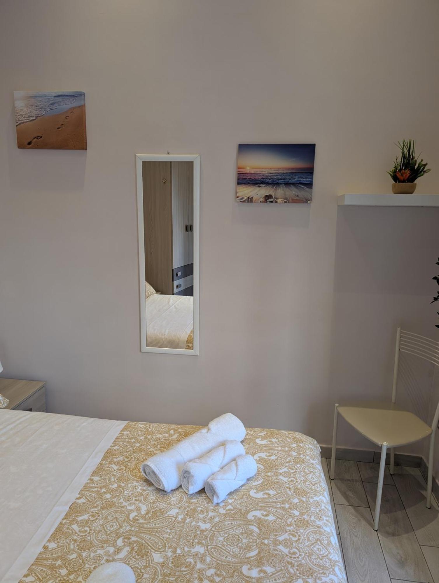 La Dimora Di Dora Nápoles Quarto foto